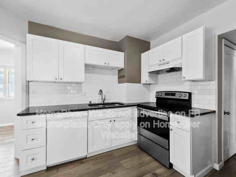 729 W 14th Ave - Photo 3 of 23