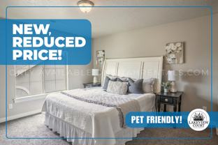1906 N Geneva Rd #104 - Photo 1 of 1