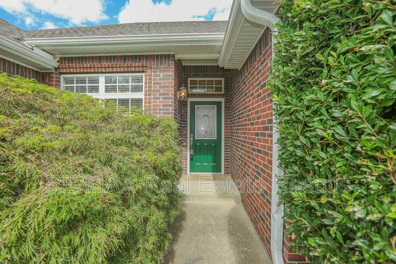 6454 Norman - Photo 5 of 40