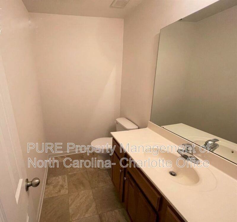 3223 Erwin Trace Dr - Photo 7 of 45