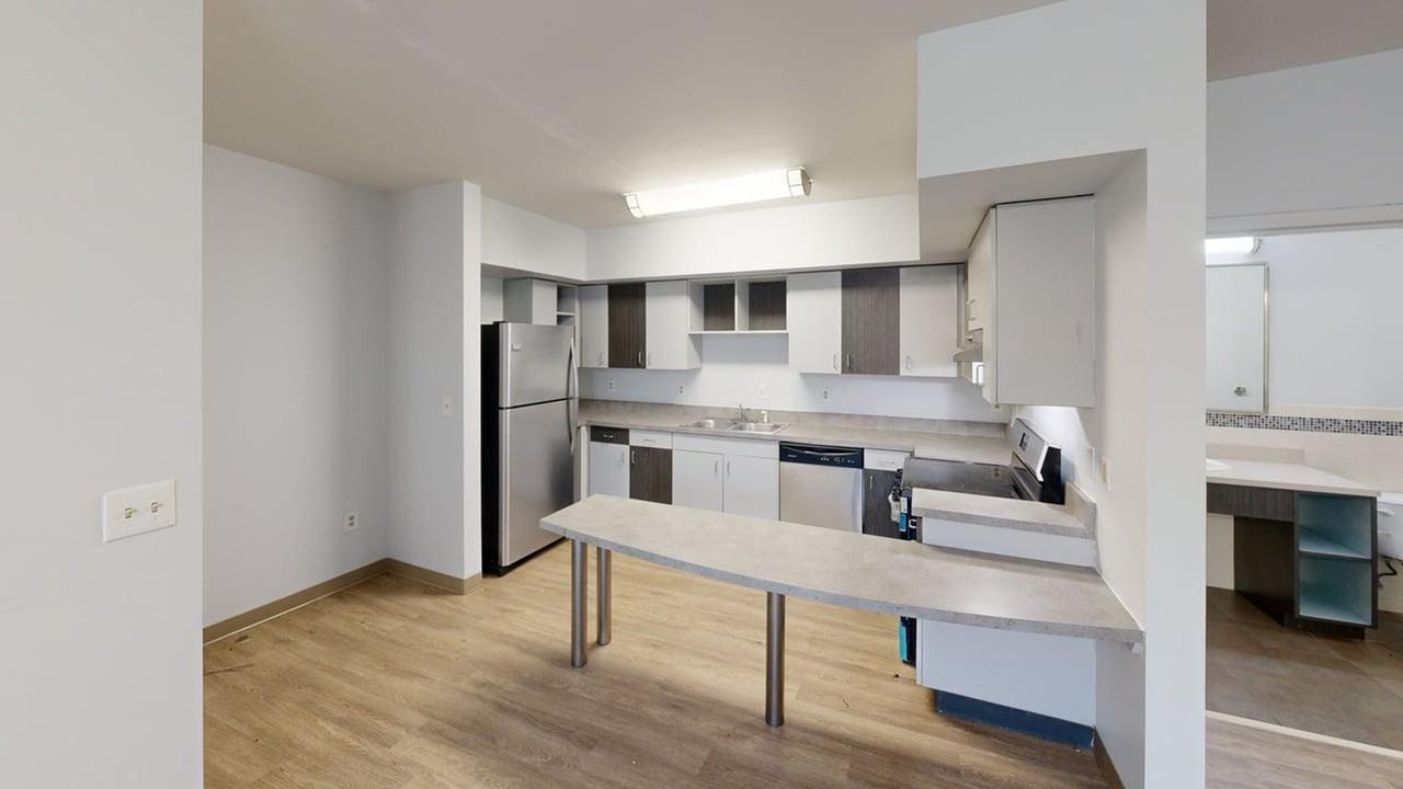 Now Leasing – Luxury 4BR/2BA Apartment at 149 Barksdale St, Memphis, TN! - Photo 4 of 27