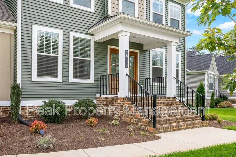 18137 Cove Creek Dr - Photo 3 of 40