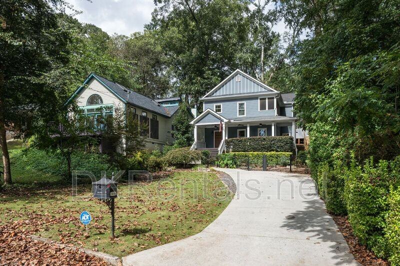 1018 Berne St Se - Photo 2 of 34