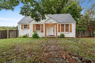 2501 Carter Ave - Photo 1 of 1