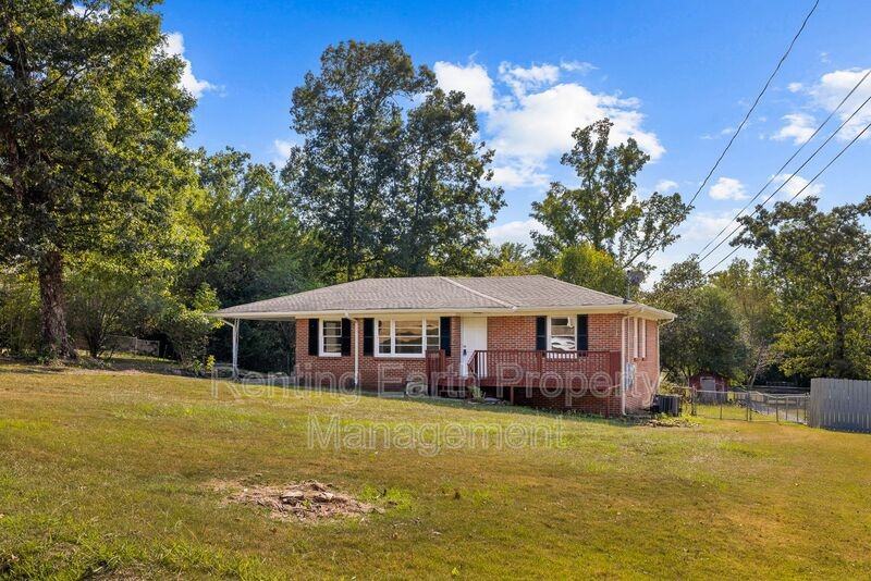 2224 3rd St Nw - Photo 2 of 21