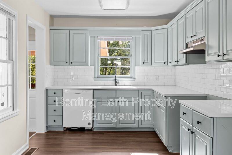 2224 3rd St Nw - Photo 7 of 21