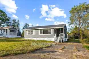 2421 Circle Dr - Photo 1 of 1