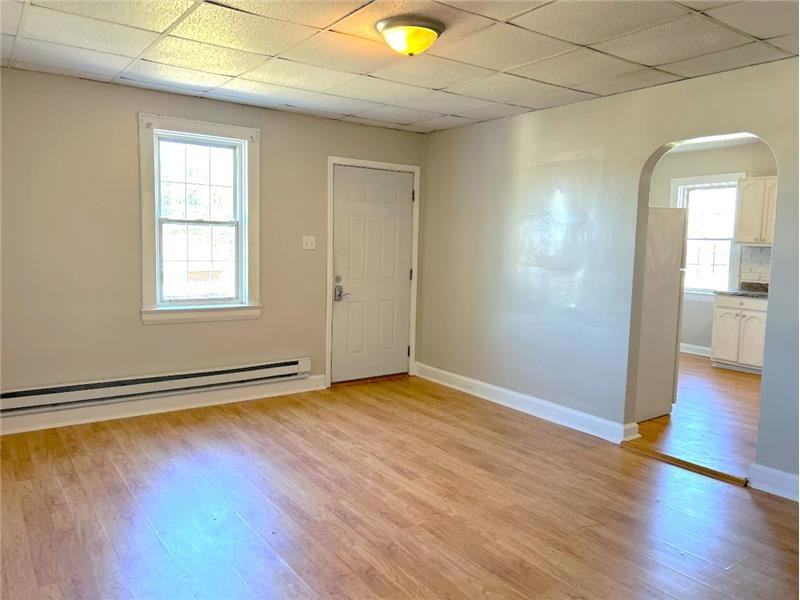 327 Rockdale Rd #D - Photo 4 of 10