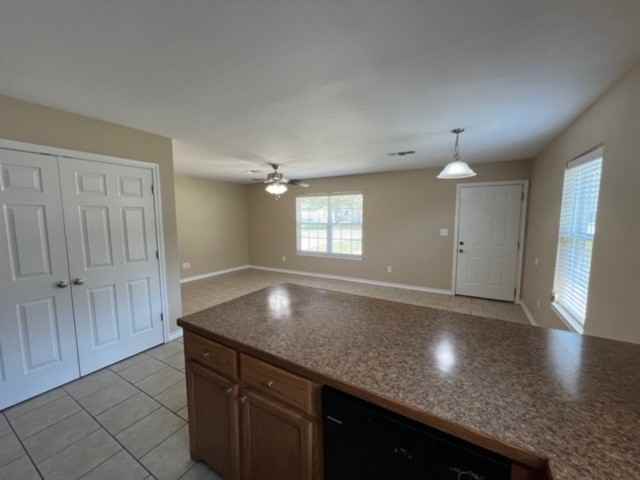 Nash Duplexes - Photo 4 of 37