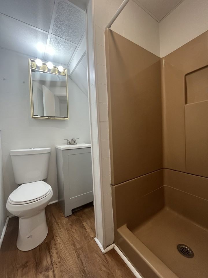 521 Lehman Street (402 - Photo 4 of 12