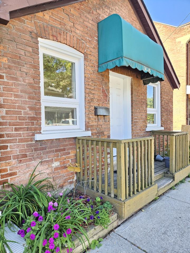 308 Cannon Street East #1 - Photo 3 of 42