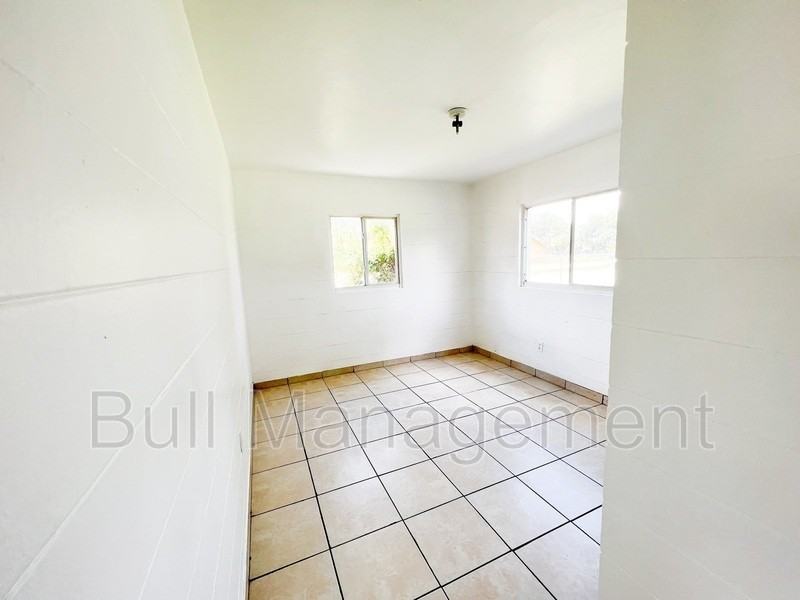 2919 Orange Center Boulevard - Photo 7 of 11