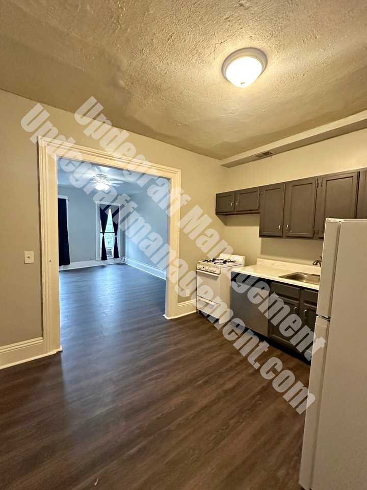 540-544 West Main Street - Photo 2 of 9