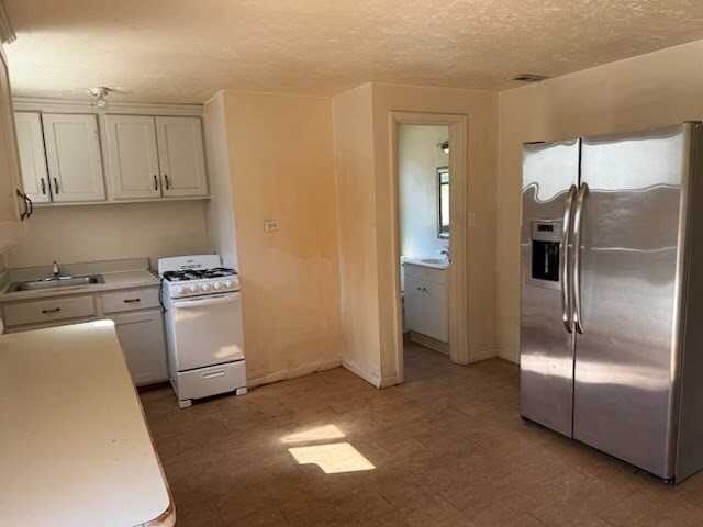 15 West 300 North - Photo 2 of 7