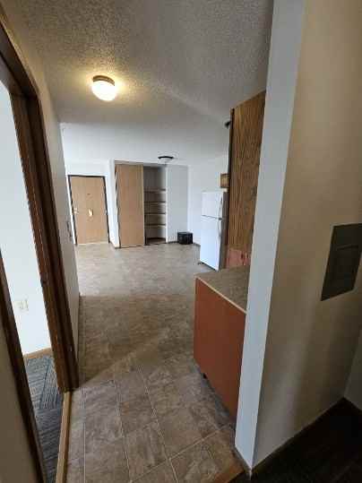 211 6th Street Southwest - Photo 2 of 8