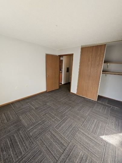 211 6th Street Southwest - Photo 7 of 8