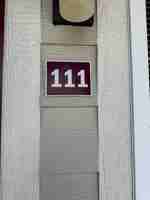 featured image of 511 E Hackberry St