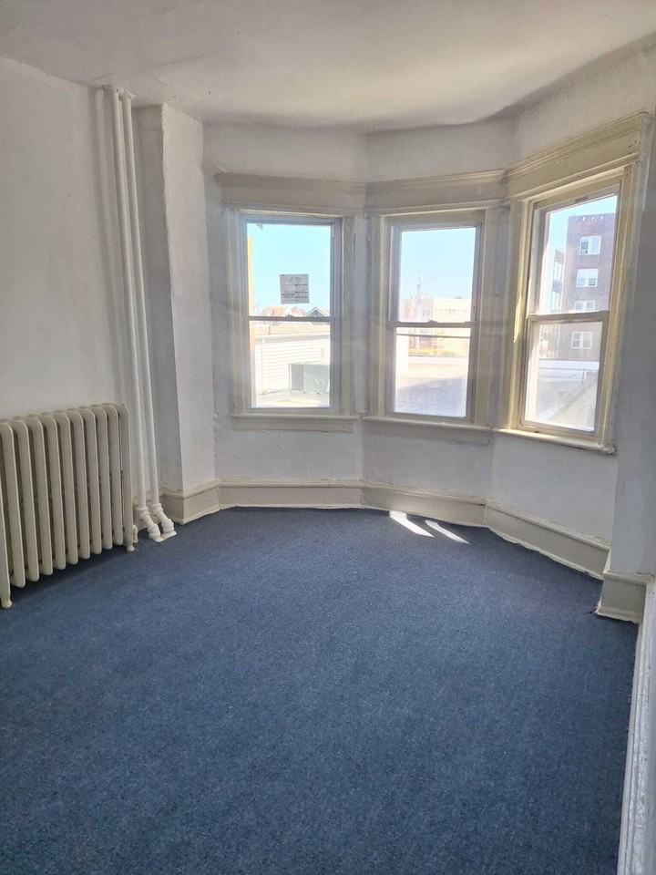 3 South Iowa Avenue - Photo 2 of 18