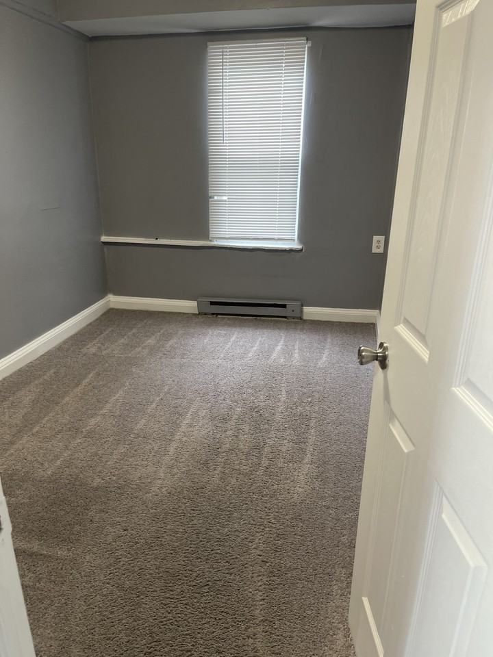 1102 Pine Street - Photo 3 of 23