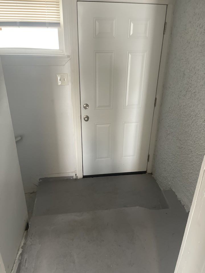 1102 Pine Street - Photo 7 of 23