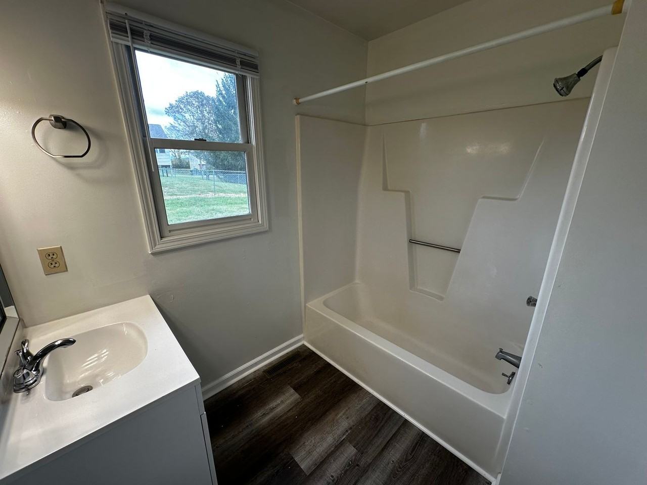 1493 Sandy Circle - Photo 6 of 12