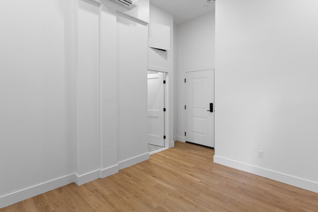 101 Richmond Street - Photo 3 of 50