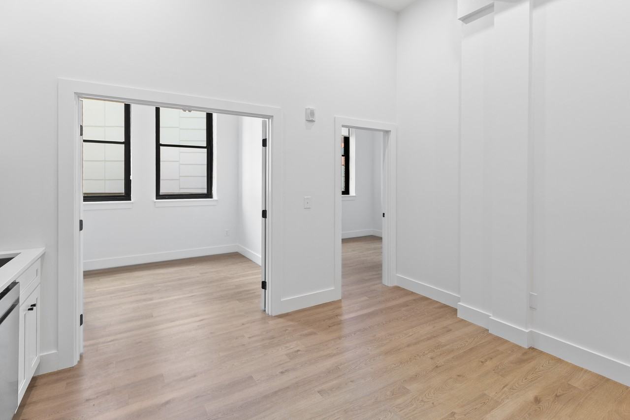 101 Richmond Street - Photo 4 of 50