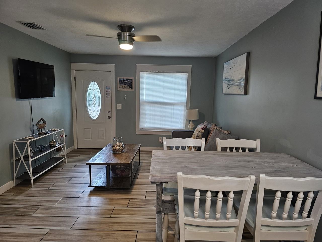 2807 West 11th Street - Photo 4 of 14