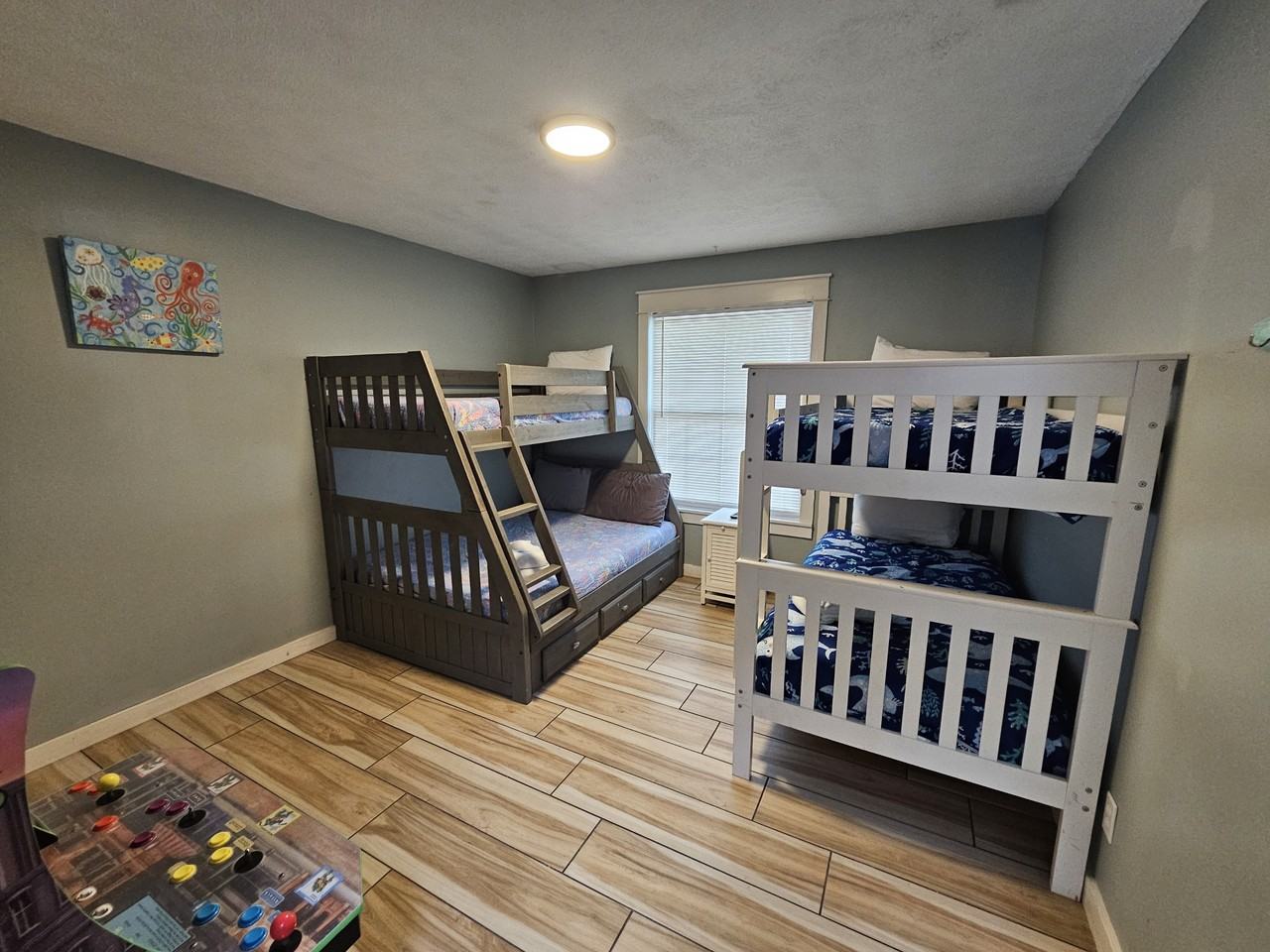 2807 West 11th Street - Photo 6 of 14