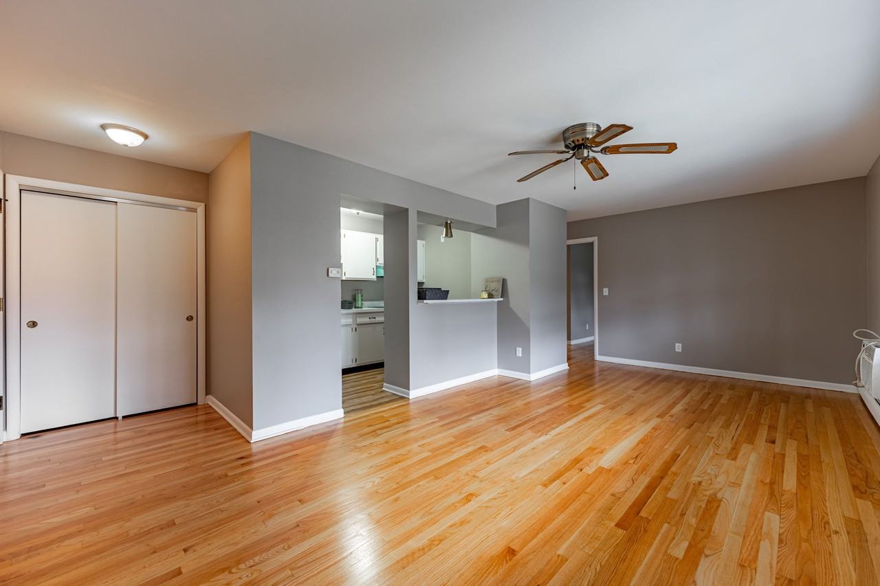 1609 East State Street - Photo 2 of 8