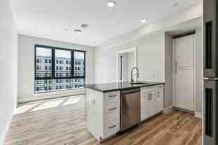 12 S 43rd St #602 - Photo 1 of 1
