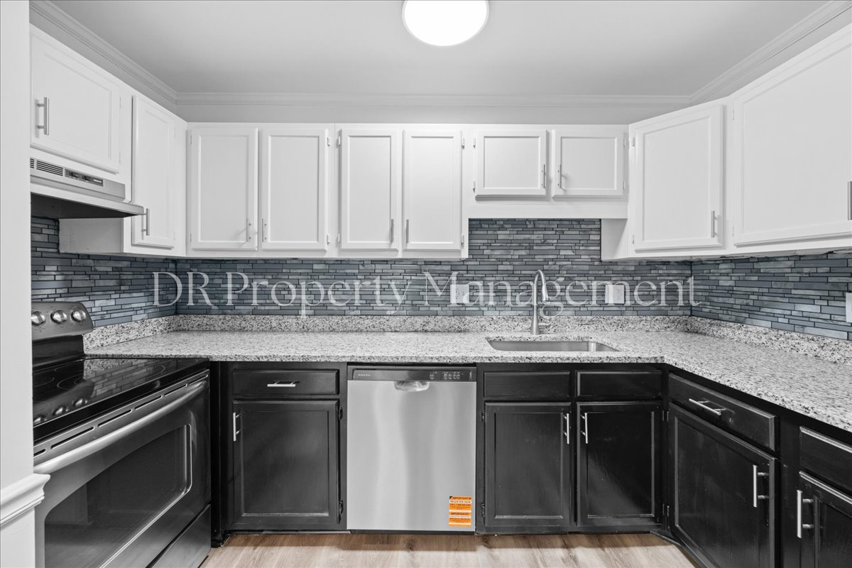 4705 Matt Drive - Photo 6 of 14