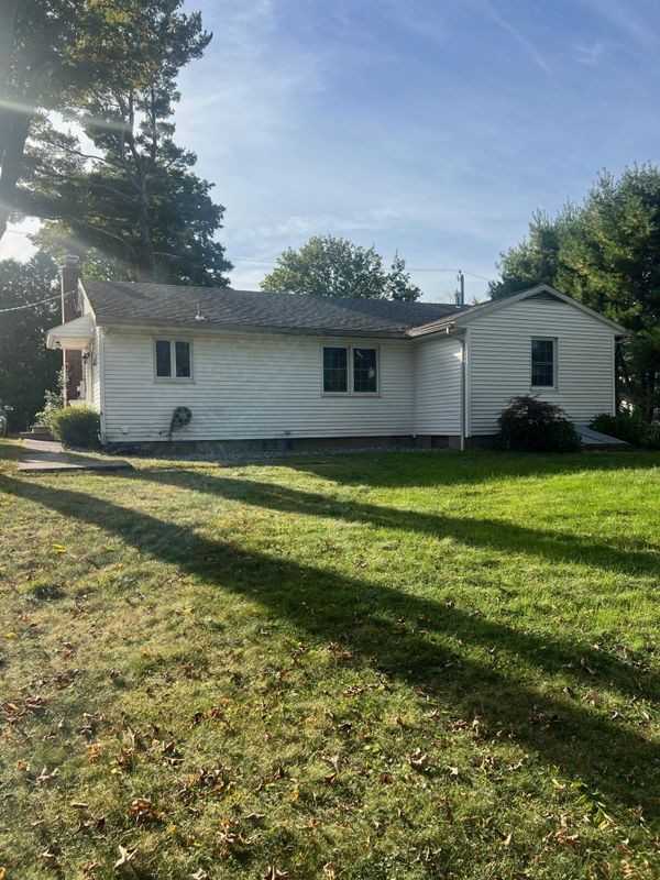 38 Cherry Ln - Photo 3 of 13