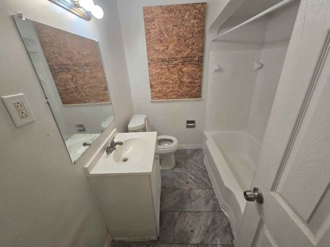 10860 Duprey Street - Photo 5 of 9