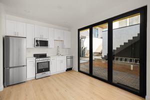 featured image of 1591 Burton St