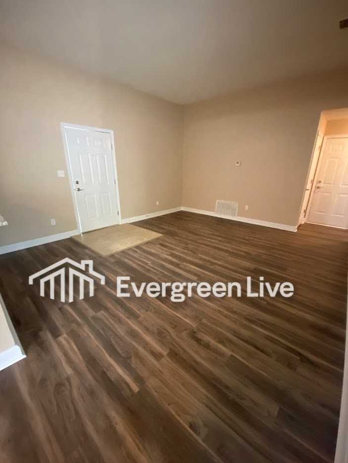 40 Skystone Ct - Photo 2 of 18