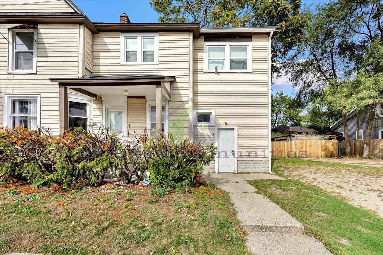 1928 Darwin Ave Sw #2 - Photo 3 of 24