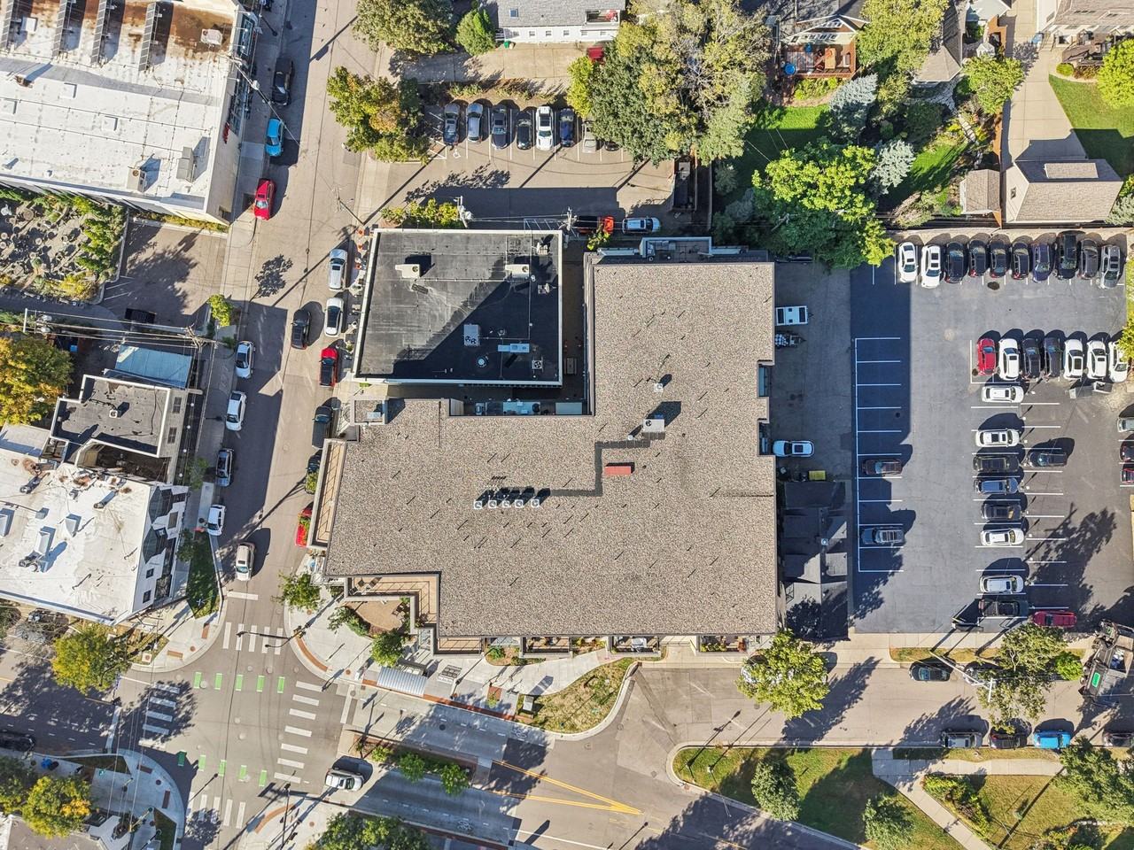 Linden43 - Photo 4 of 22