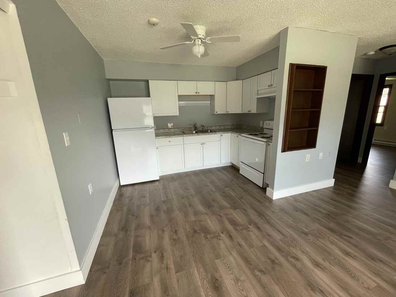 220-320 Wilhelm St - Photo 3 of 16