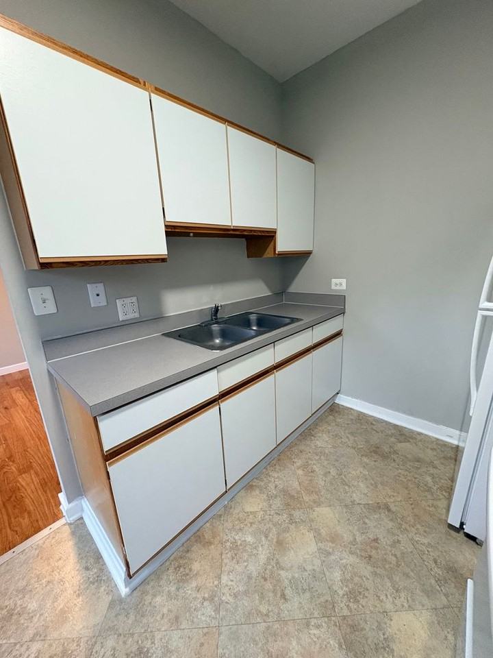 Pine North - Photo 5 of 26