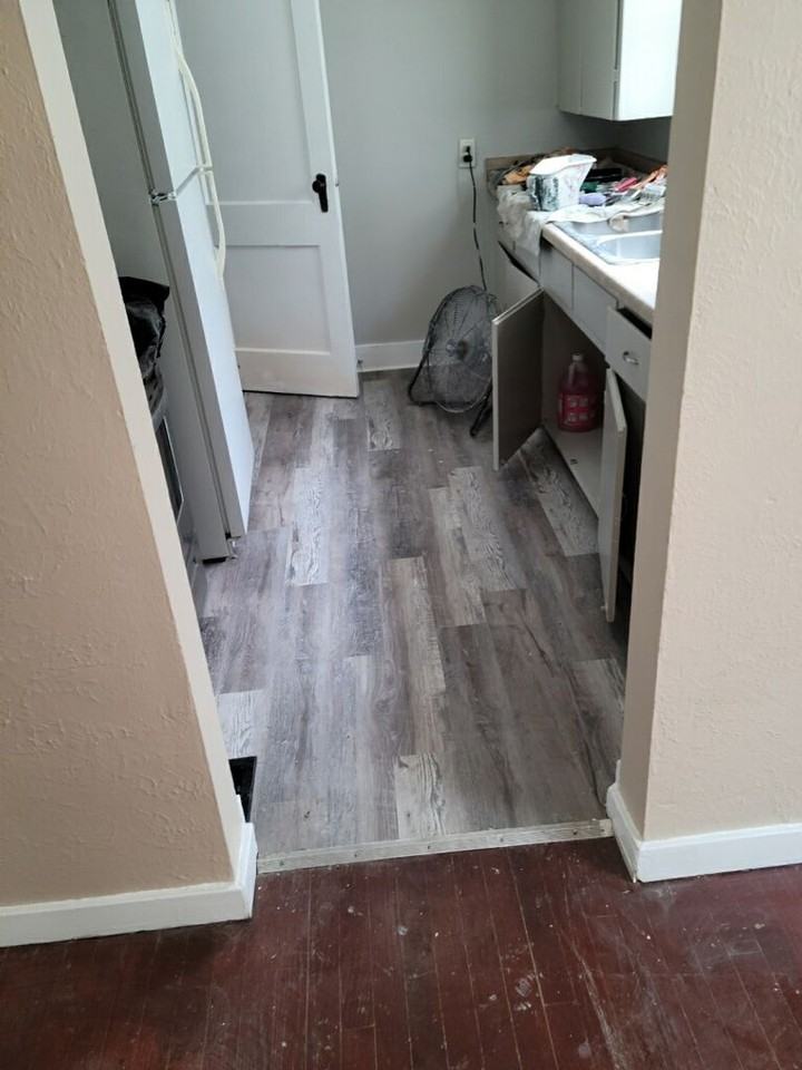 2844 Grace Ave - Photo 3 of 34