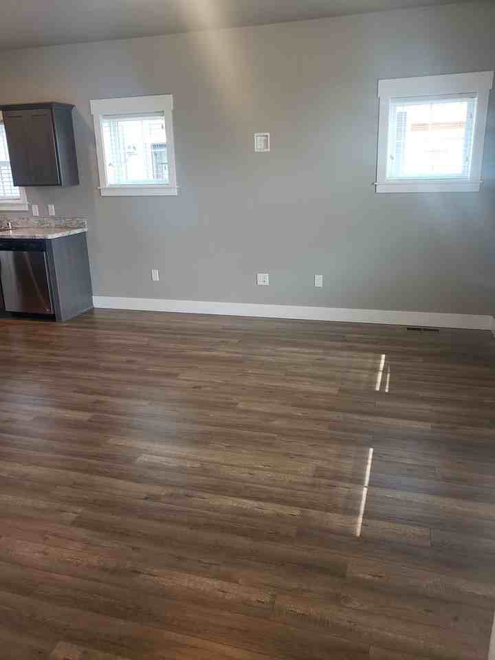 1818 Walter Creek Blvd - Photo 3 of 18