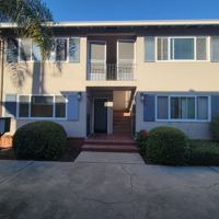 featured image of 1075 Santa Cruz Ave