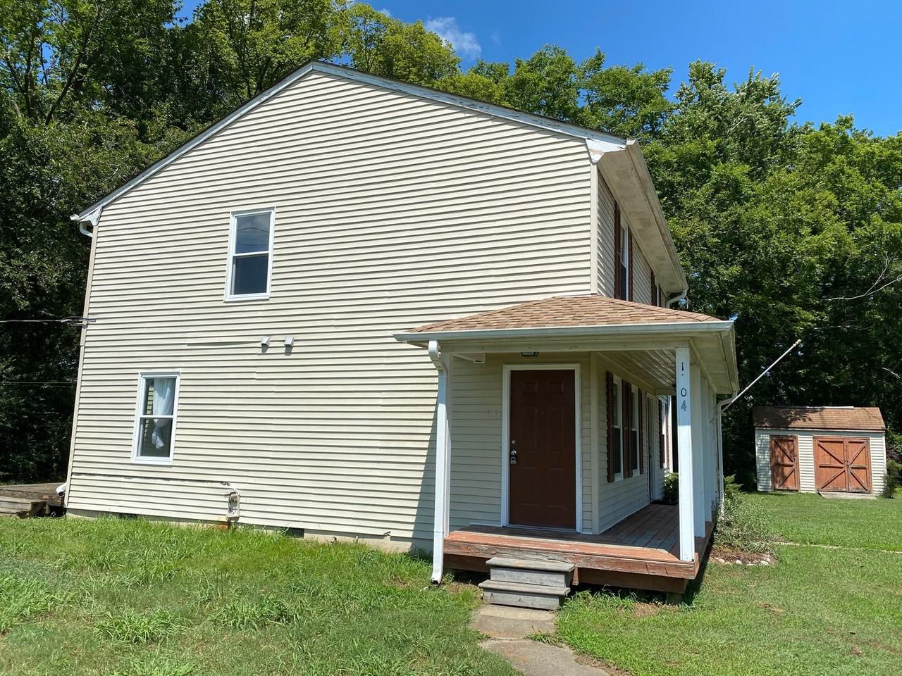 1904 Dudley Ct - Photo 2 of 19