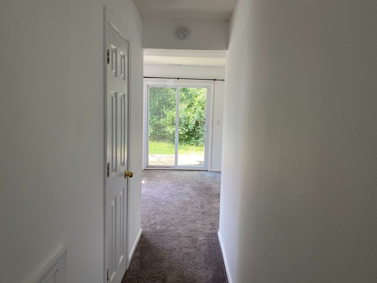 1904 Dudley Ct - Photo 3 of 19