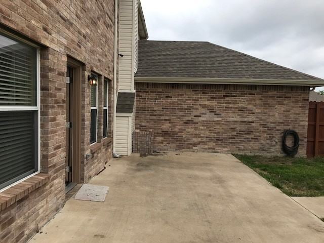 105 Foxtail Ct - Photo 3 of 22