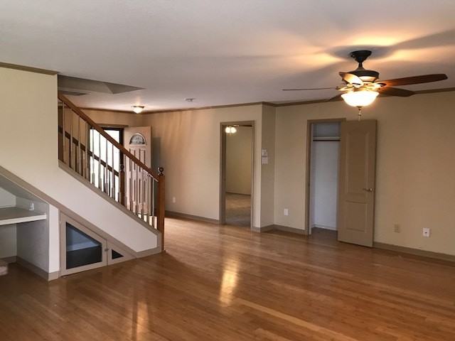 105 Foxtail Ct - Photo 6 of 22