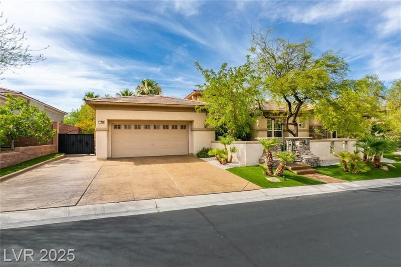 1704 Cypress Manor Dr - Photo 2 of 50