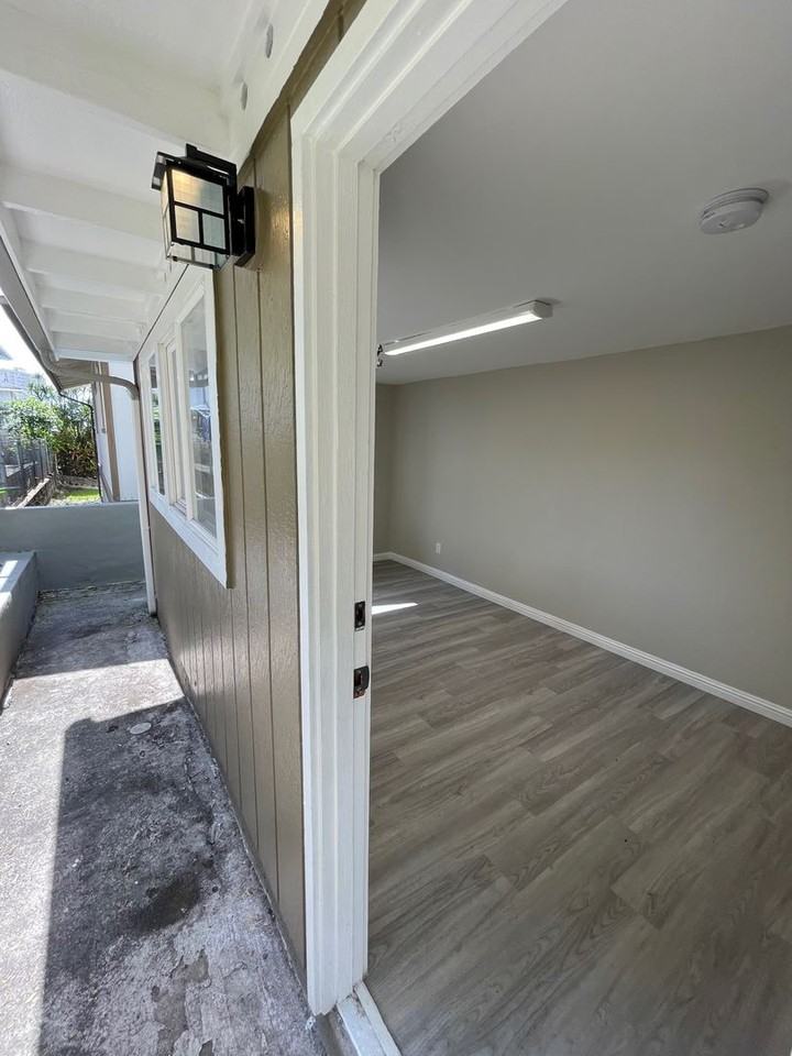 217 N Kuakini St - Photo 5 of 15