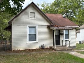 729 S Newton Ave - Photo 1 of 1